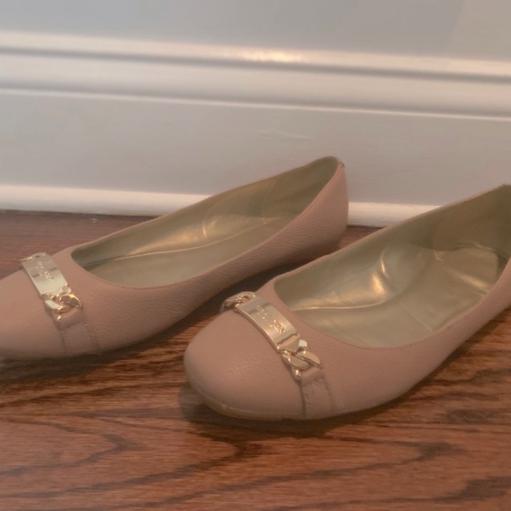 Coach Tanish/Pink Leather Flats with Gold Accents